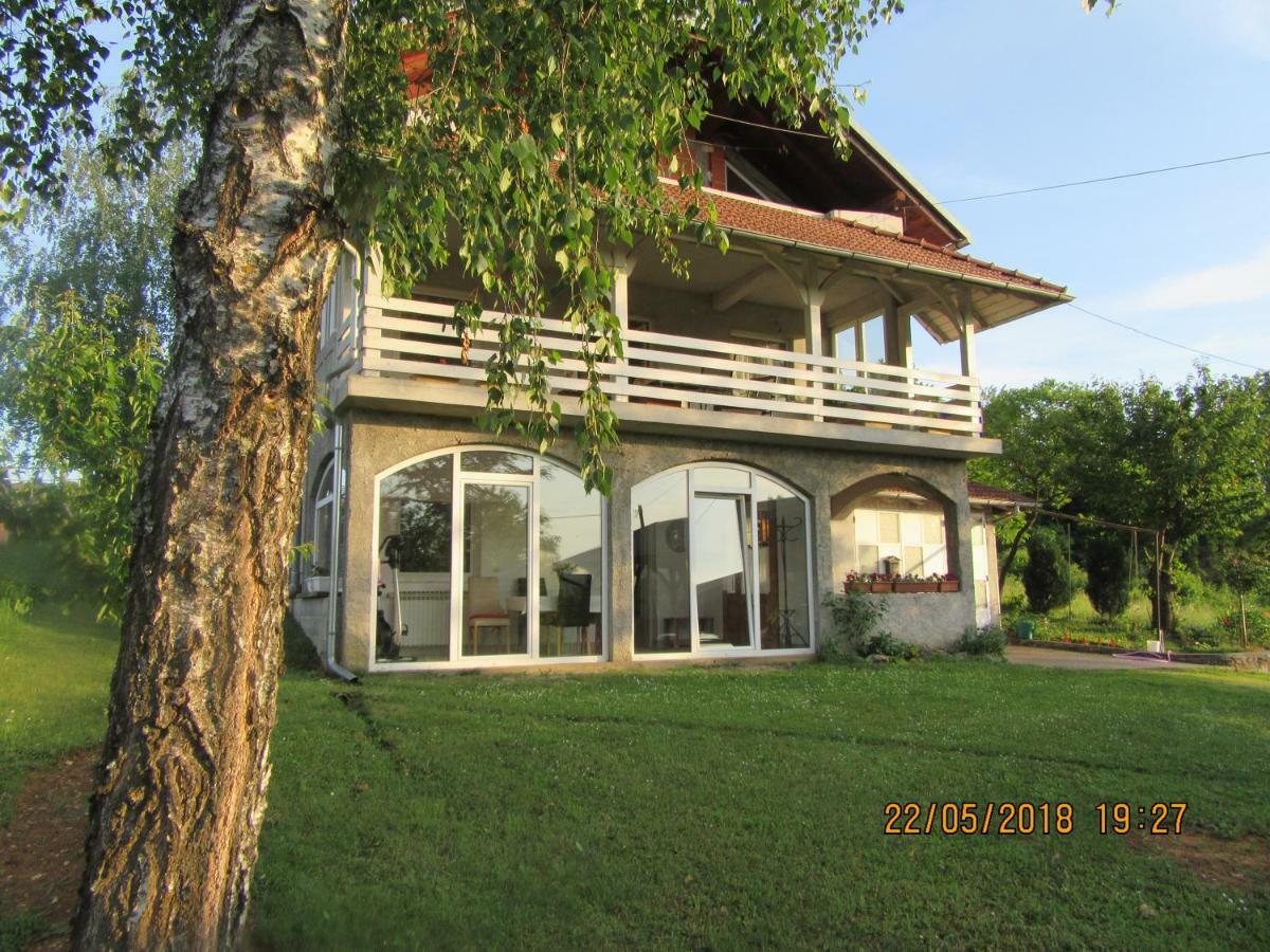Studio Apartman Mak Дуга Реса Екстериор снимка